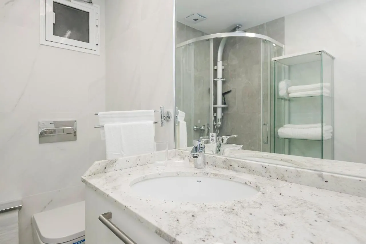 Apartamento First Line Sea, Luxury Penthouse, Sea And Sunset View Vivenda Vacational Guayero 618 Los Cristianos  España